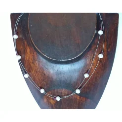Sale Zierliche Kette mit Süßwasser-Zuchtperlen und Granat Brautschmuck